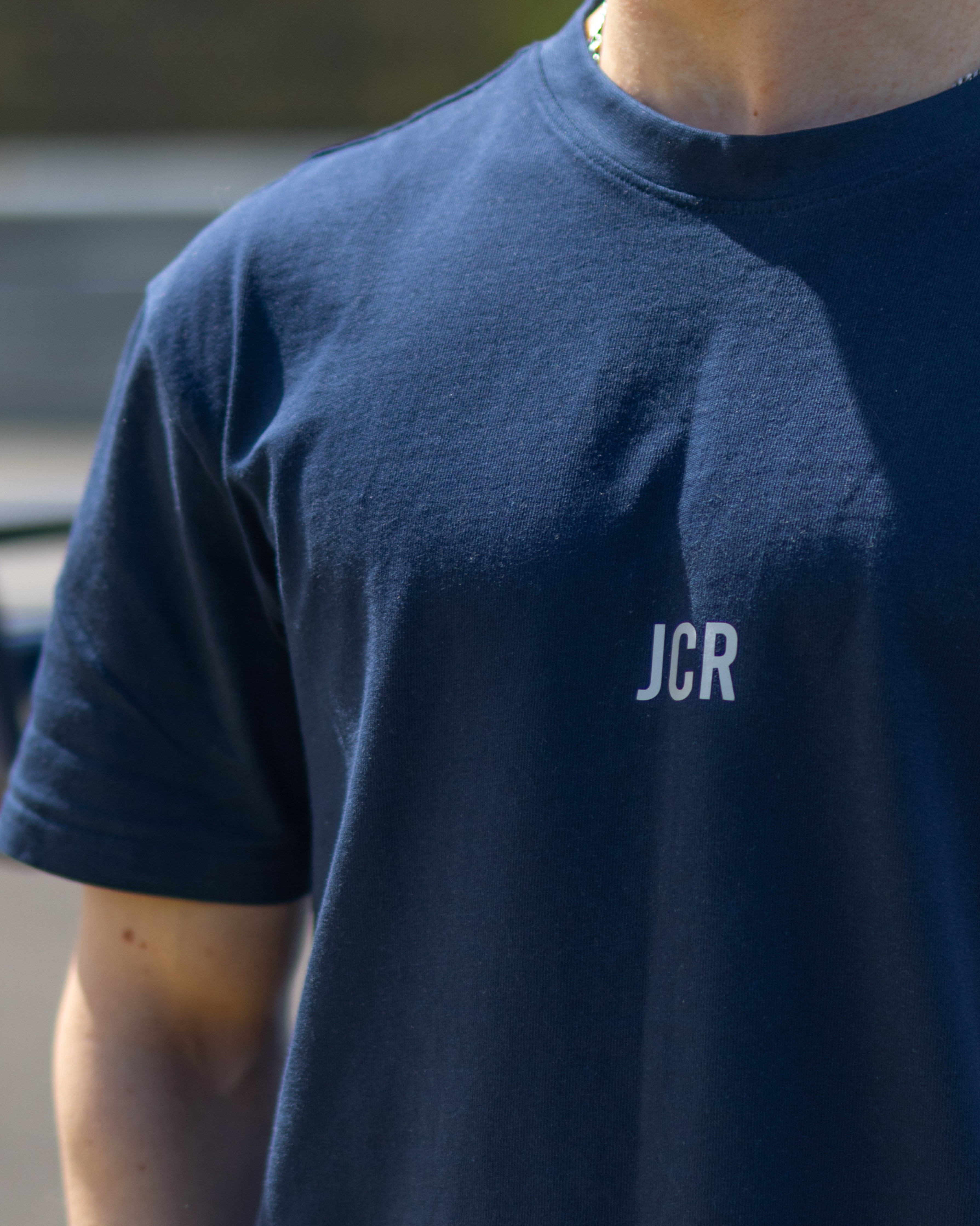 SCHWARZES ÜBERGROSSES T-SHIRT