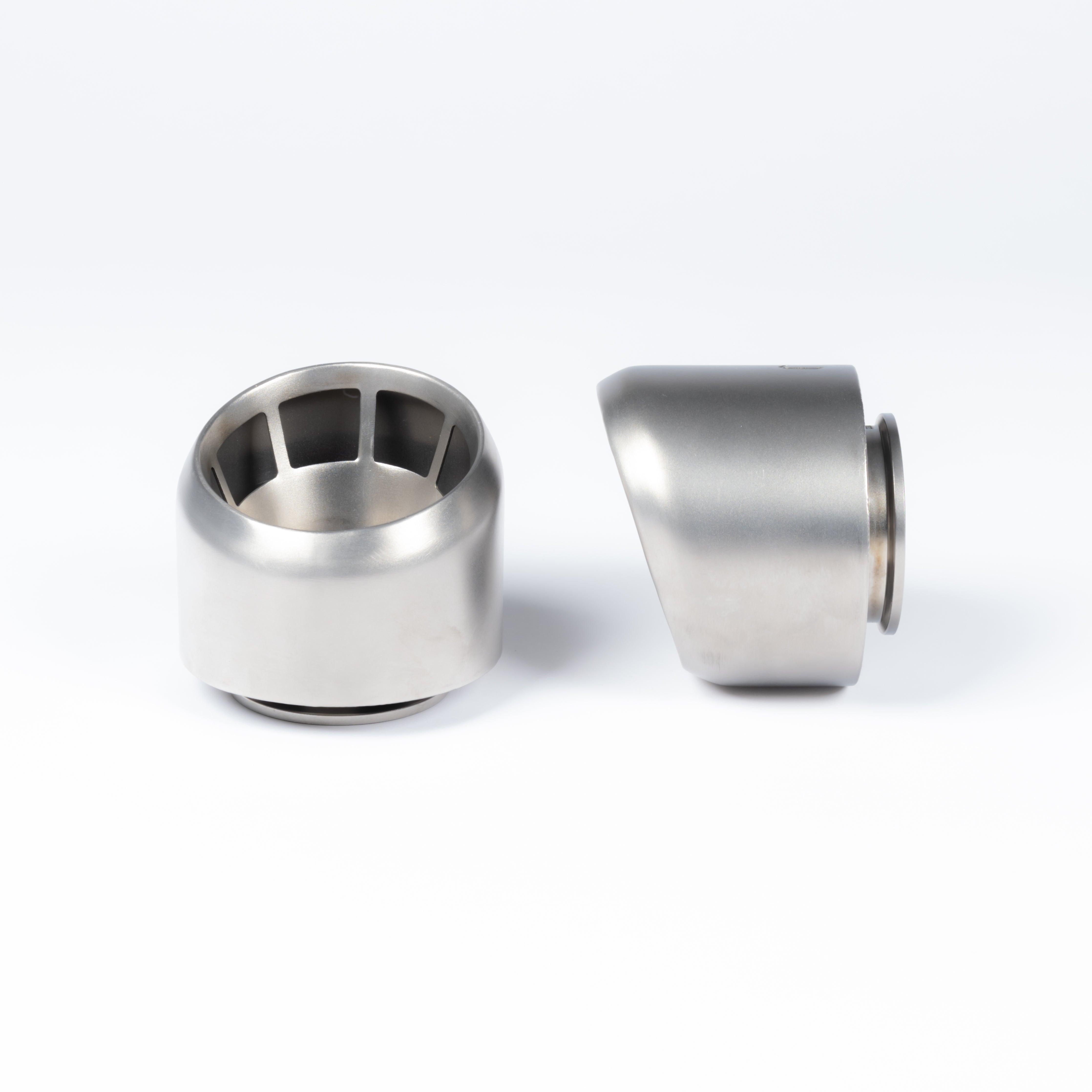 TITAN-NICHT-SCHALLDÄMPFER-VENTIL-RENNROHR (INCONEL-GEROLLTE SPITZEN)