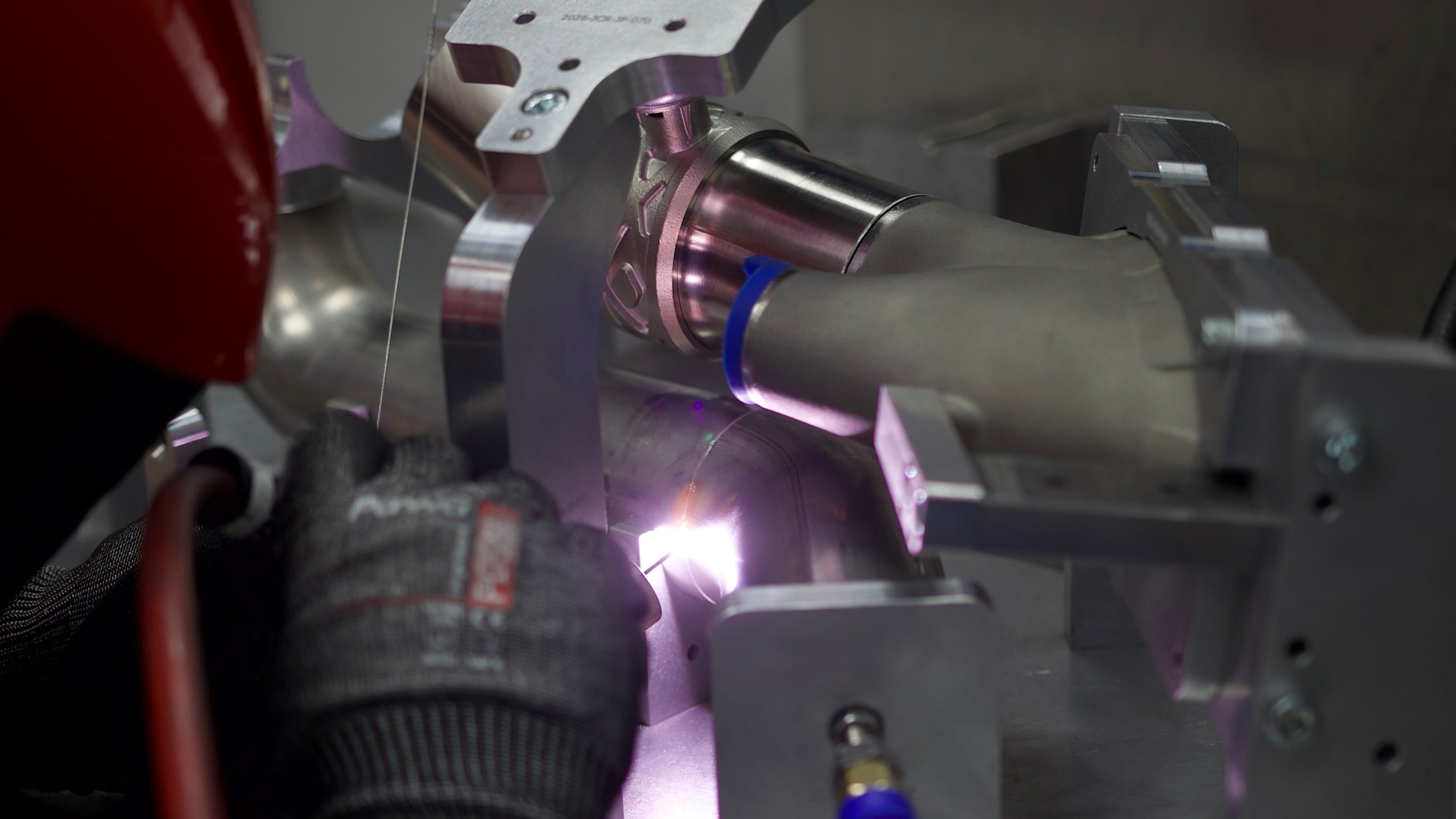 JCR 992.2 TURBO S - MANUFACTURING